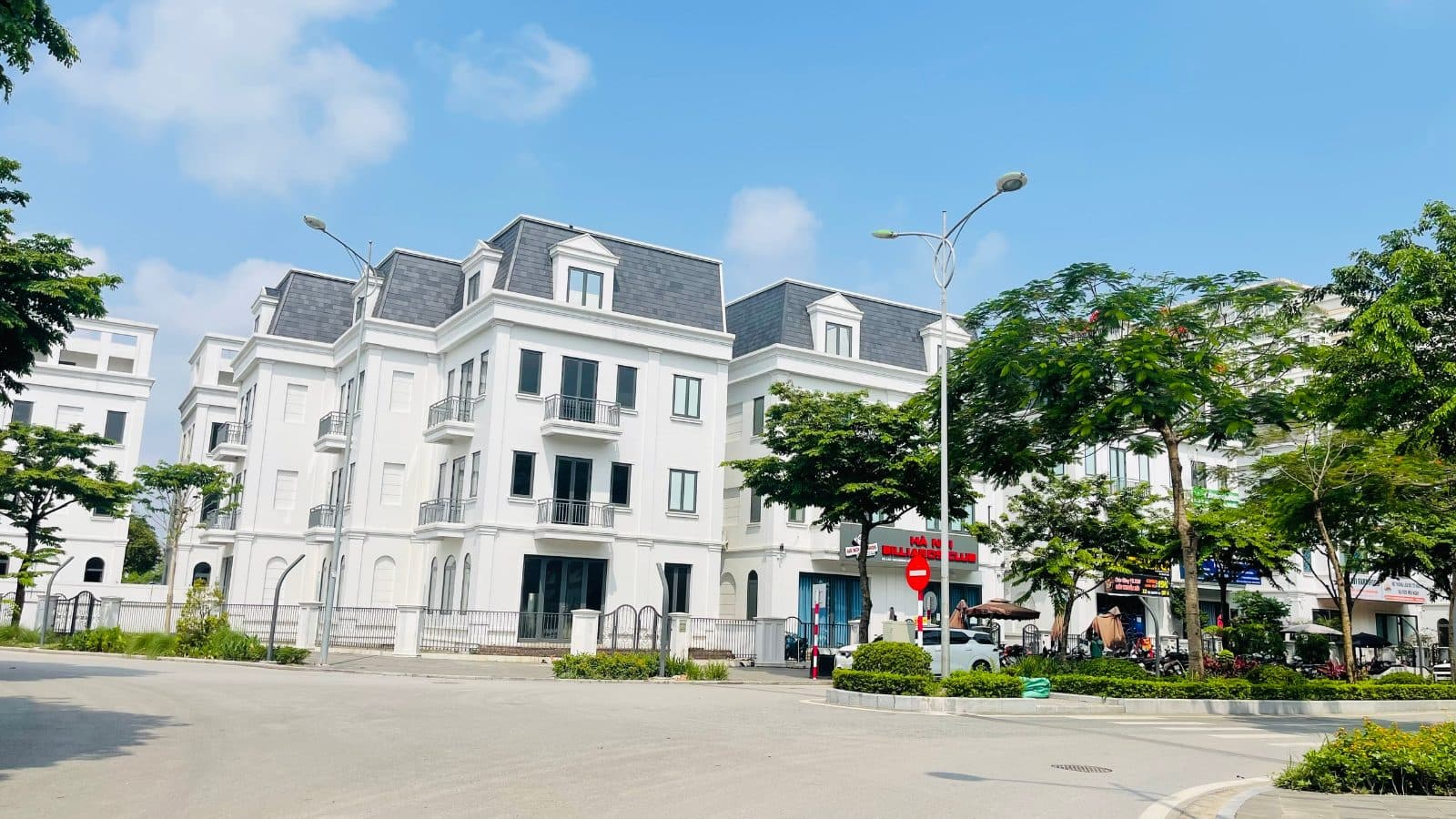 Bán biệt thự 170m2 Solasta Mansion mã R03.28, sổ trao tay