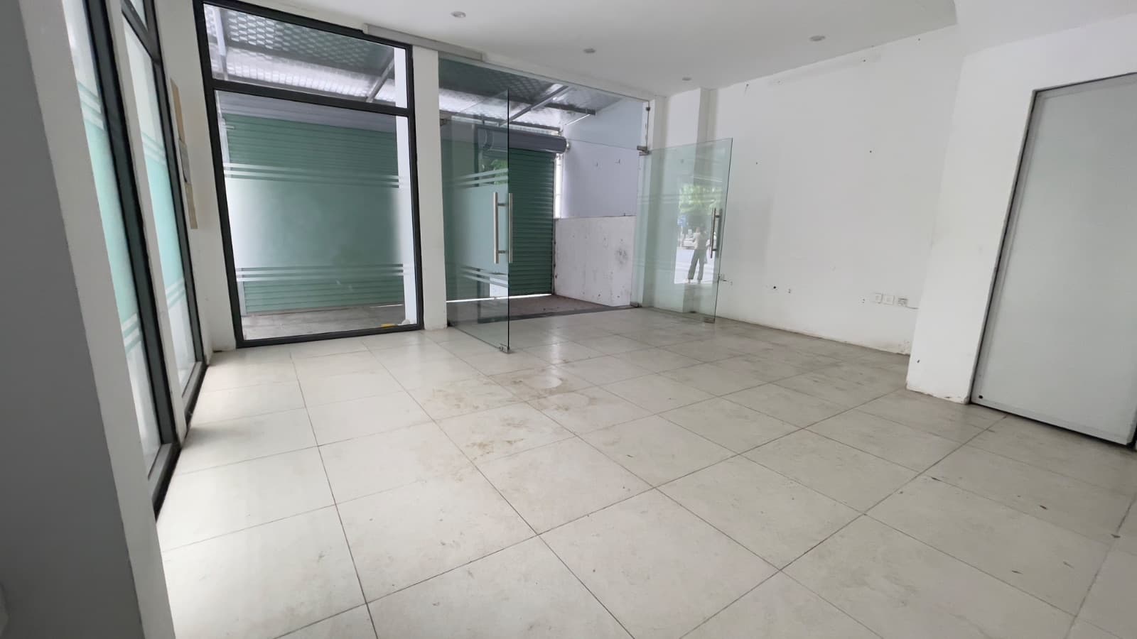 Mặt bằng đẹp Cho thuê Shophouse/Nhà phố thương mại 162m2 Khu đô thị Dương Nội 25 triệu/tháng